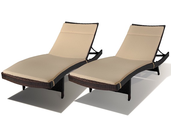 Lakeport Outdoor Brown Wicker Chaise Lounge with Cushion