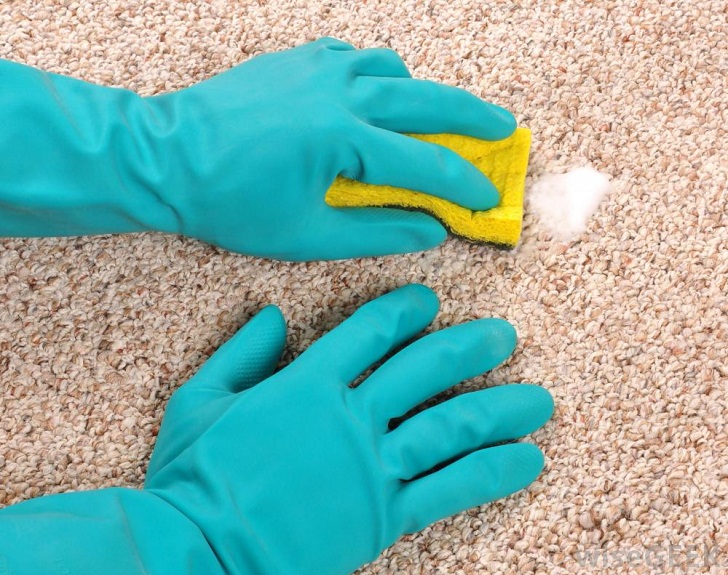 How to Remove Spray Paint from the Carpet