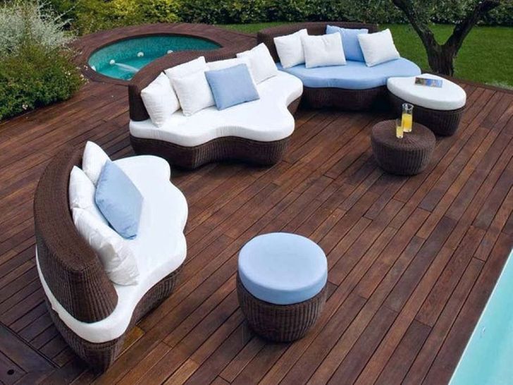 Modern Outdoor Wicker Furniture Large with Small Pool