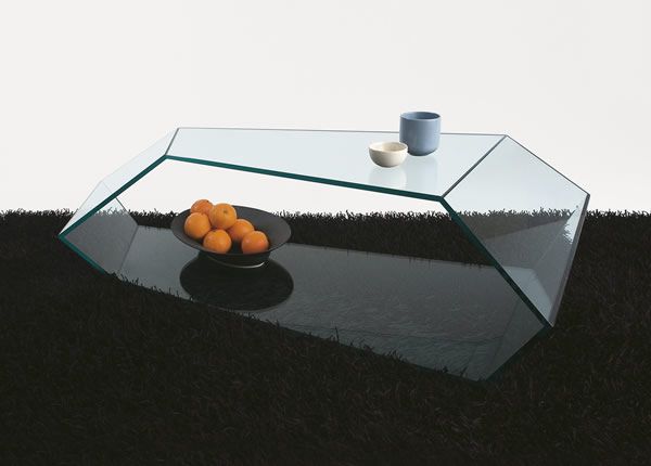 Unique Shape of Glass Coffee Tables From Tunelli