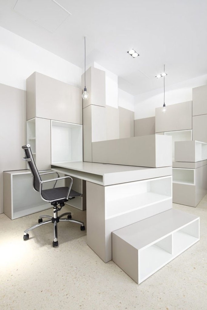 H2o Architectes Hypernuit Office with Sleek Desk
