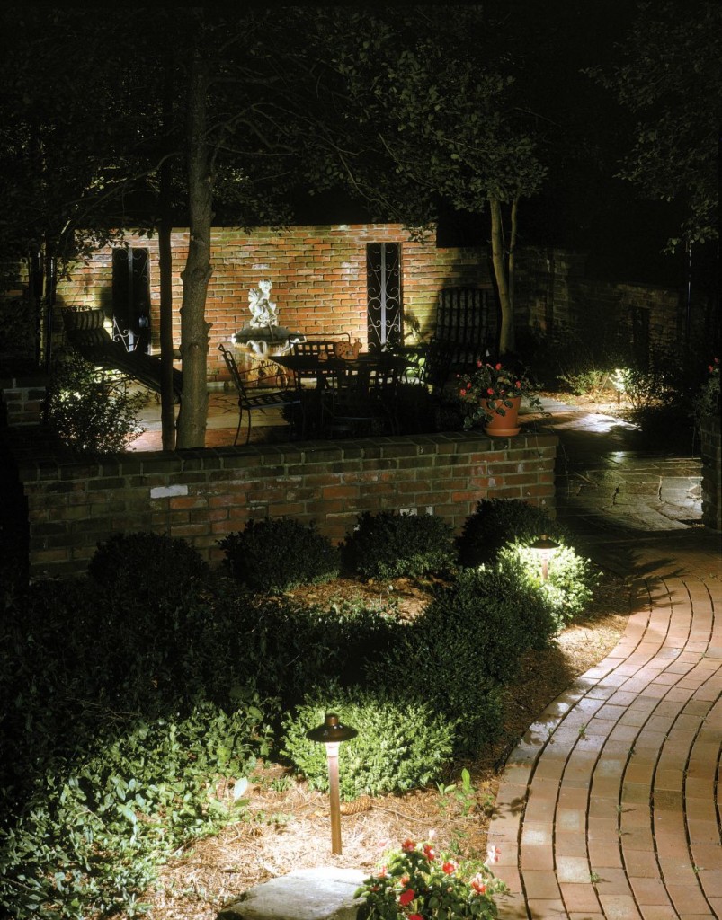 Awsome Look Outdoor Coach Light in the Garden Brings Comfort and Calm Atmosphere