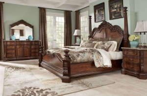 nice combination between vintage and classic bedroom ideas with vintage floral rug in faded style splendid and unique bedroom sets ideas