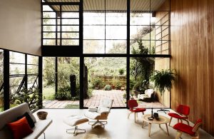 Eames house living room design ideas the classic design stories of the eames lounge chair and ottoman